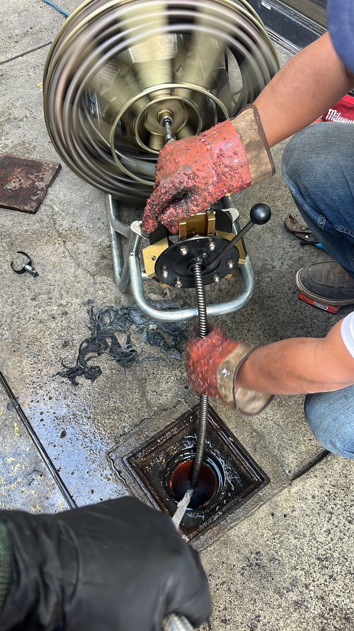 Main Line Cleaning Los Angeles, CA