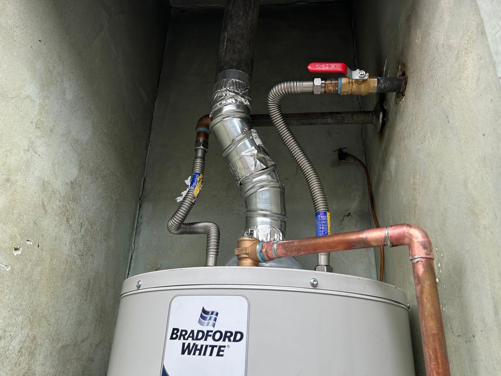 Tank Water Heater Replacement in Los Angeles, CA