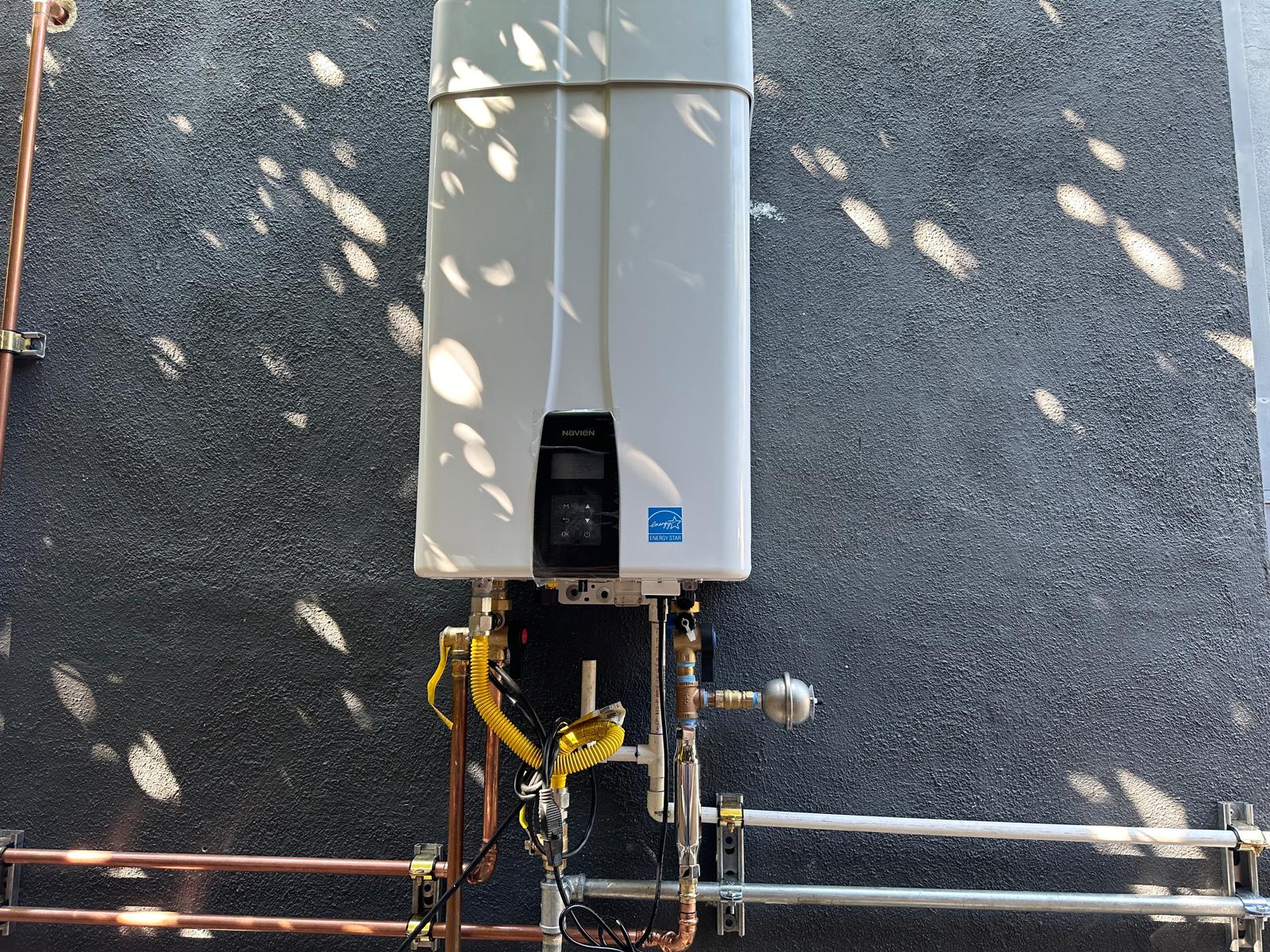 Tankless Water Heater Installation Los Angeles, CA