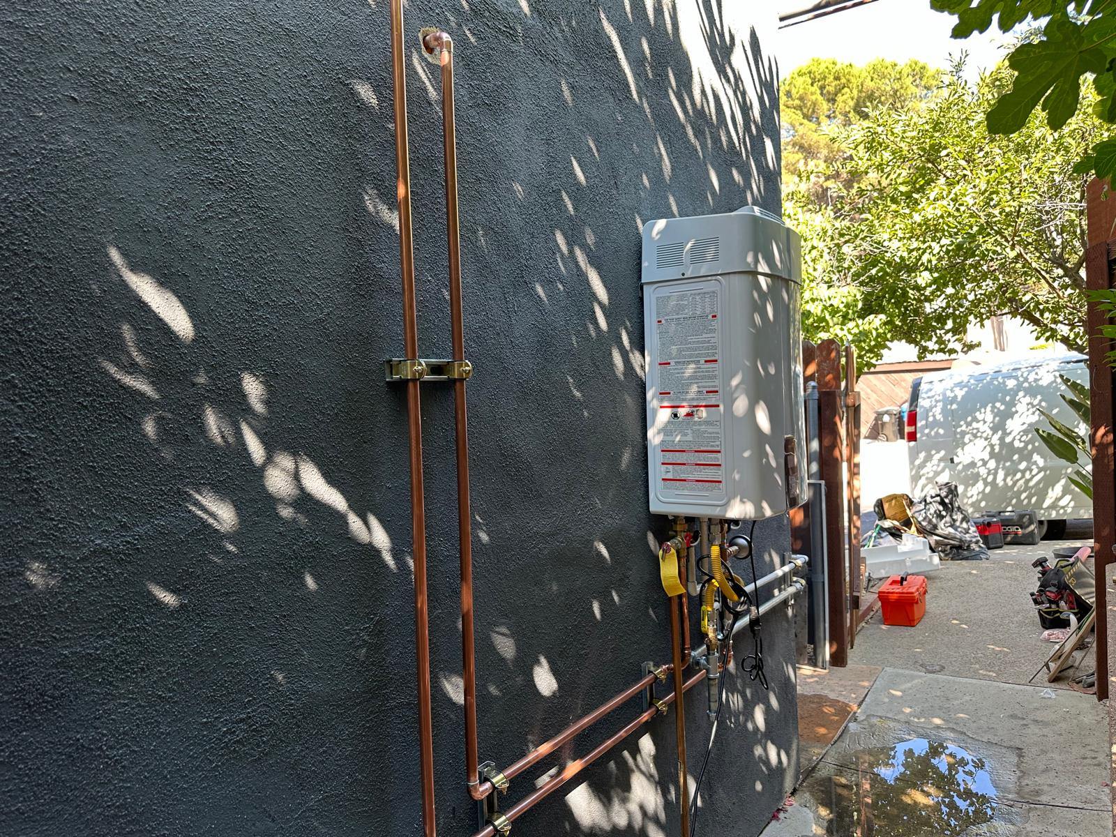 Tankless Water Heater Installation Los Angeles, CA